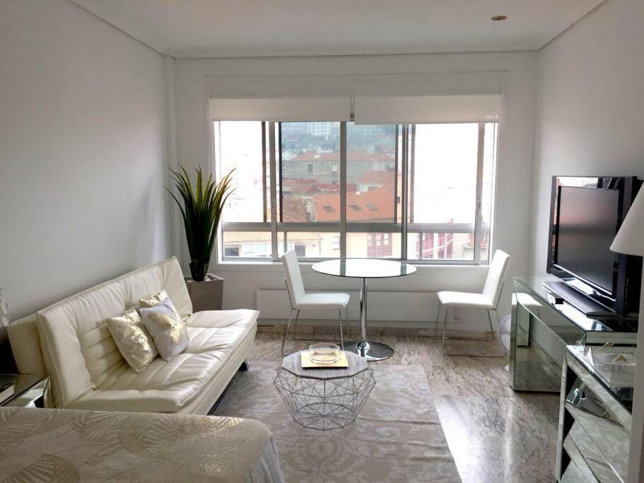 Elegancia Y Confort En El Centro Apartamento Vigo