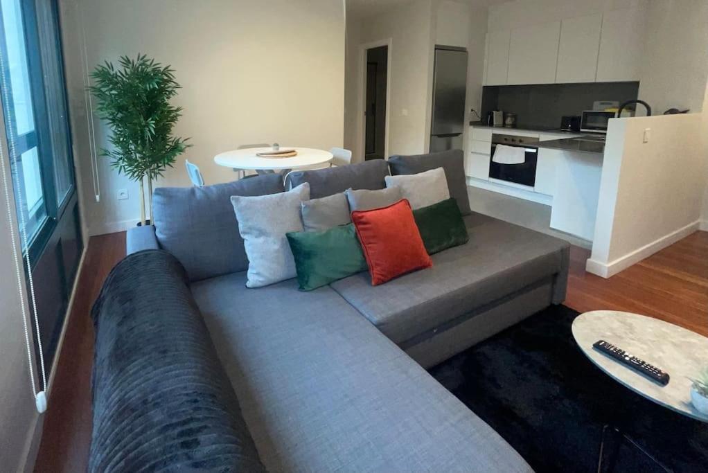 Premium La Farola Ybh12 *
