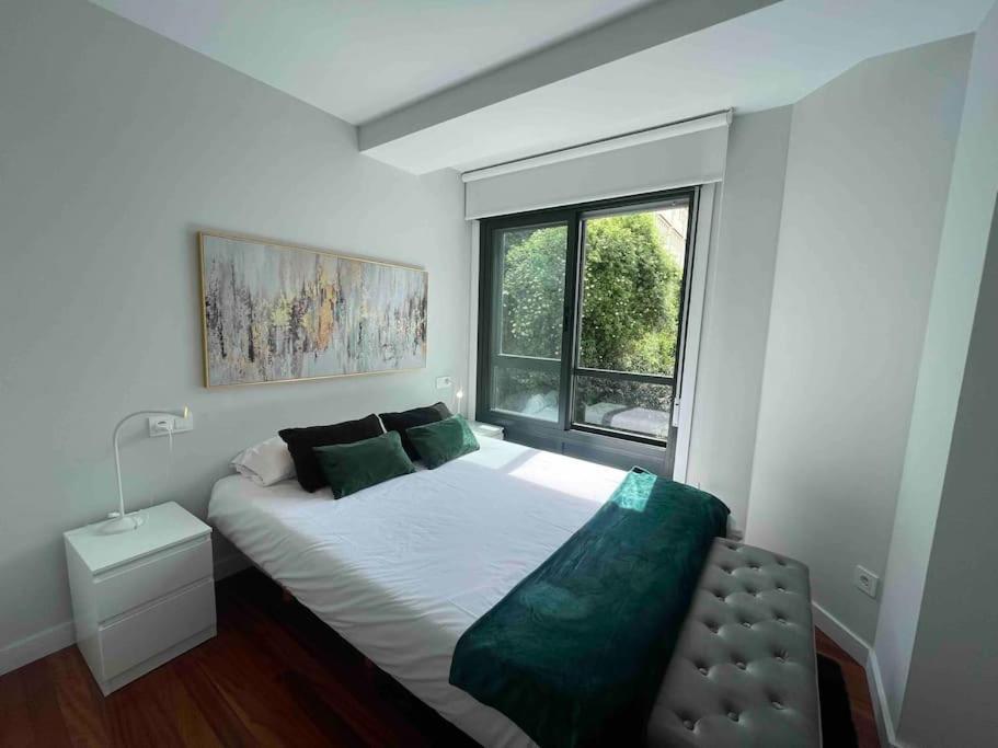 Premium La Farola Ybh12 * Vigo