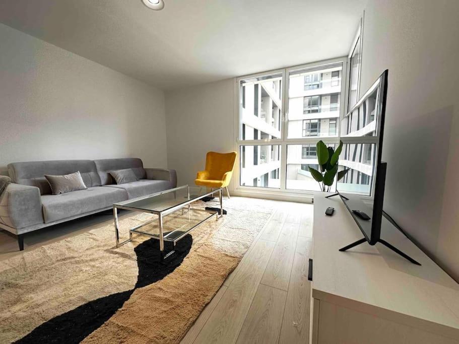 Apartment New Port, Free Parking Ybh2a