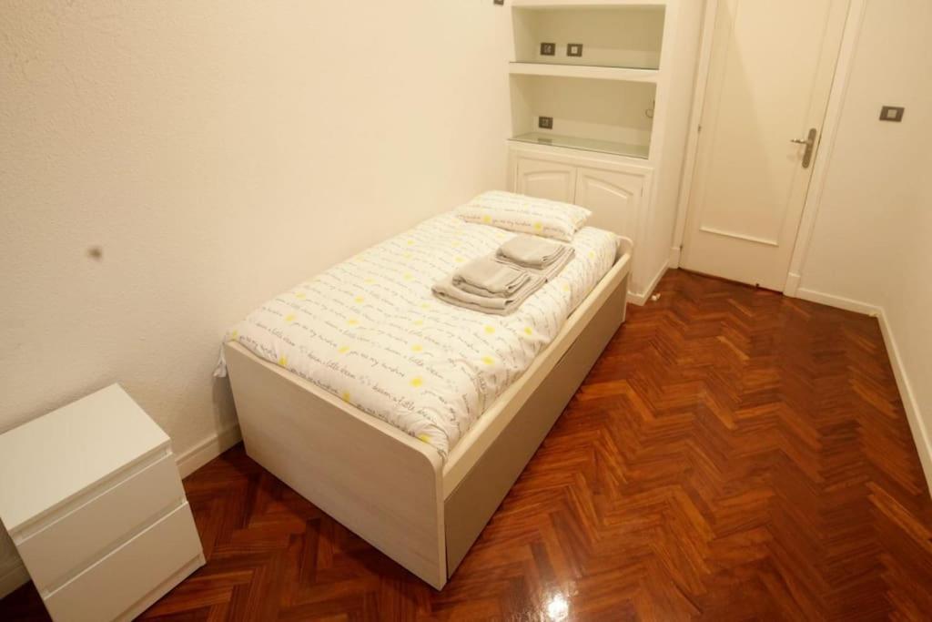 Apartment Piso Lujo En Gran Via Con Garaje Vigo