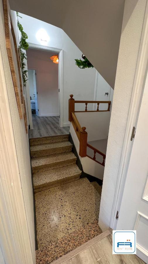 Amplia Casa De 9 Hab, Cabral. Holiday home *