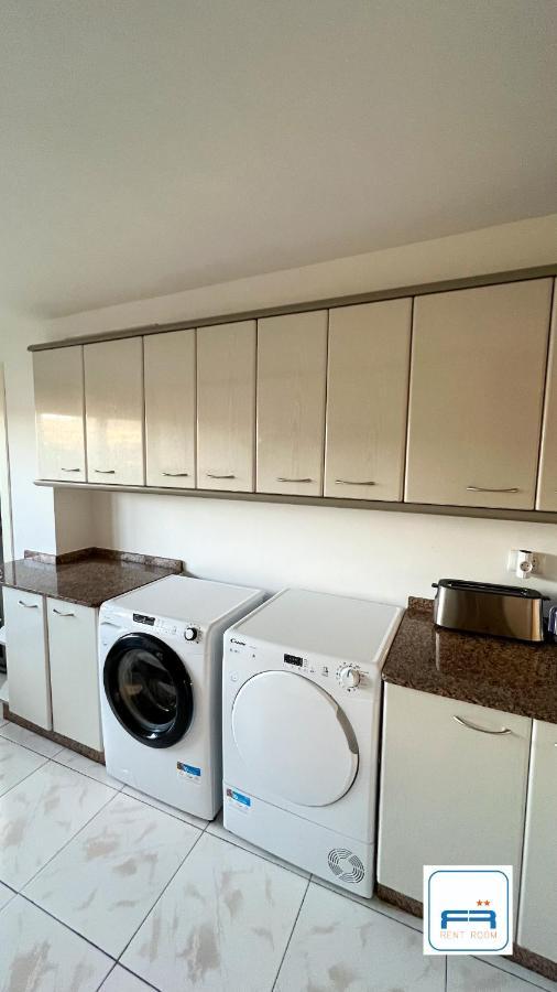 Amplia Casa De 9 Hab, Cabral. Сasa de vacaciones Vigo