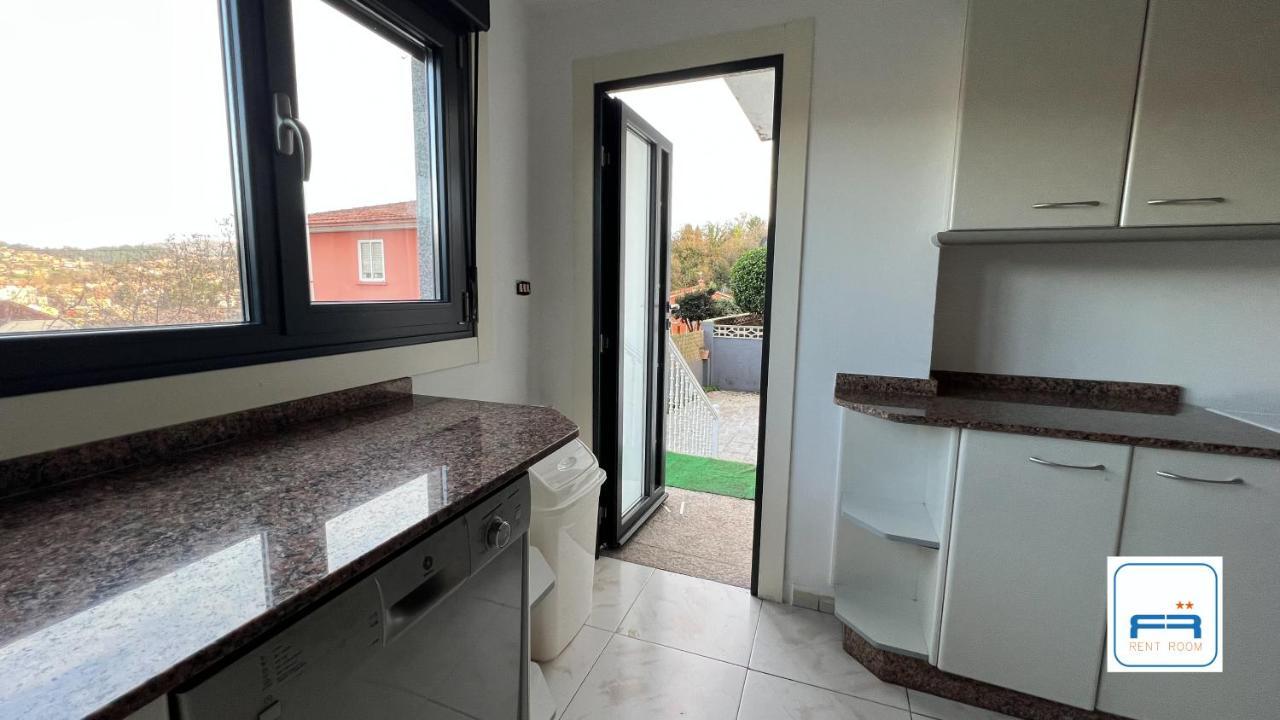 Amplia Casa De 9 Hab, Cabral. Holiday home *