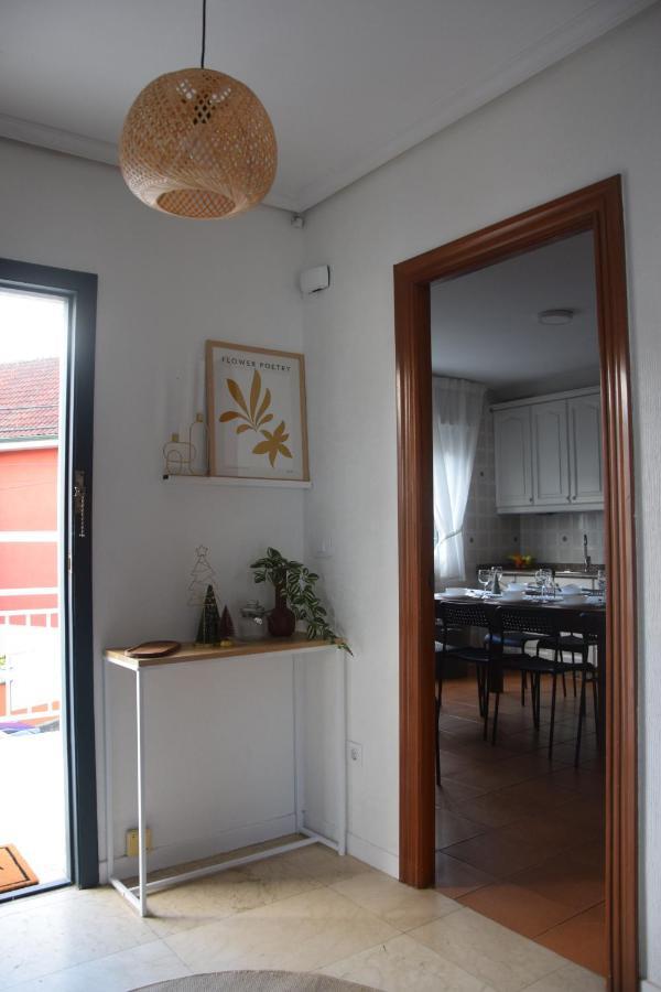 Casa En Chapela, Con Vistas A La Ria De
