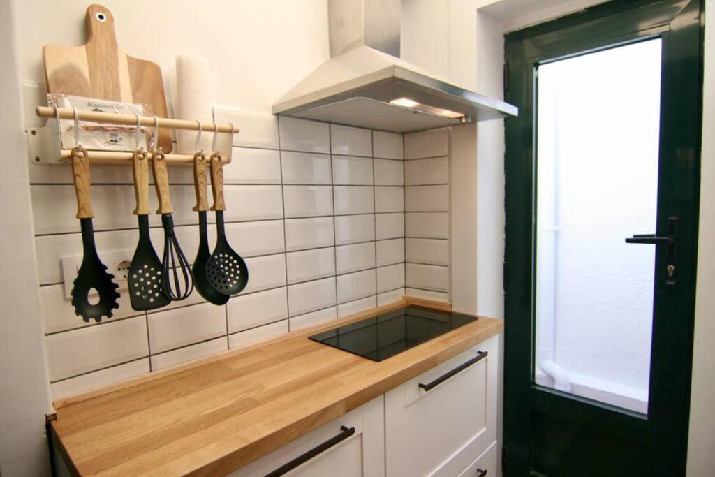 Apartamento Nuevo, Recien Remodelado: Estudio 3 Personas Vigo