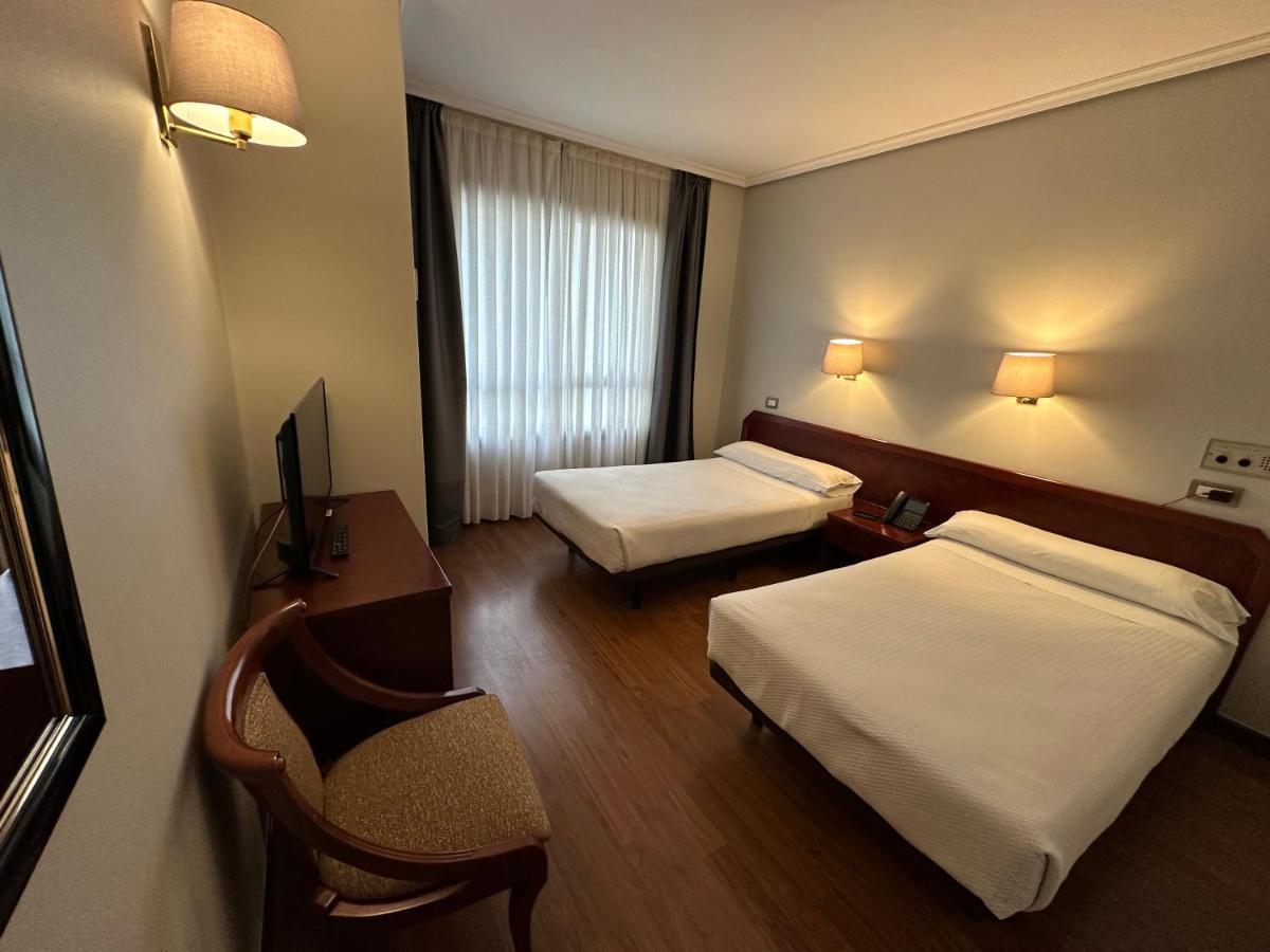 Hotel Compostela