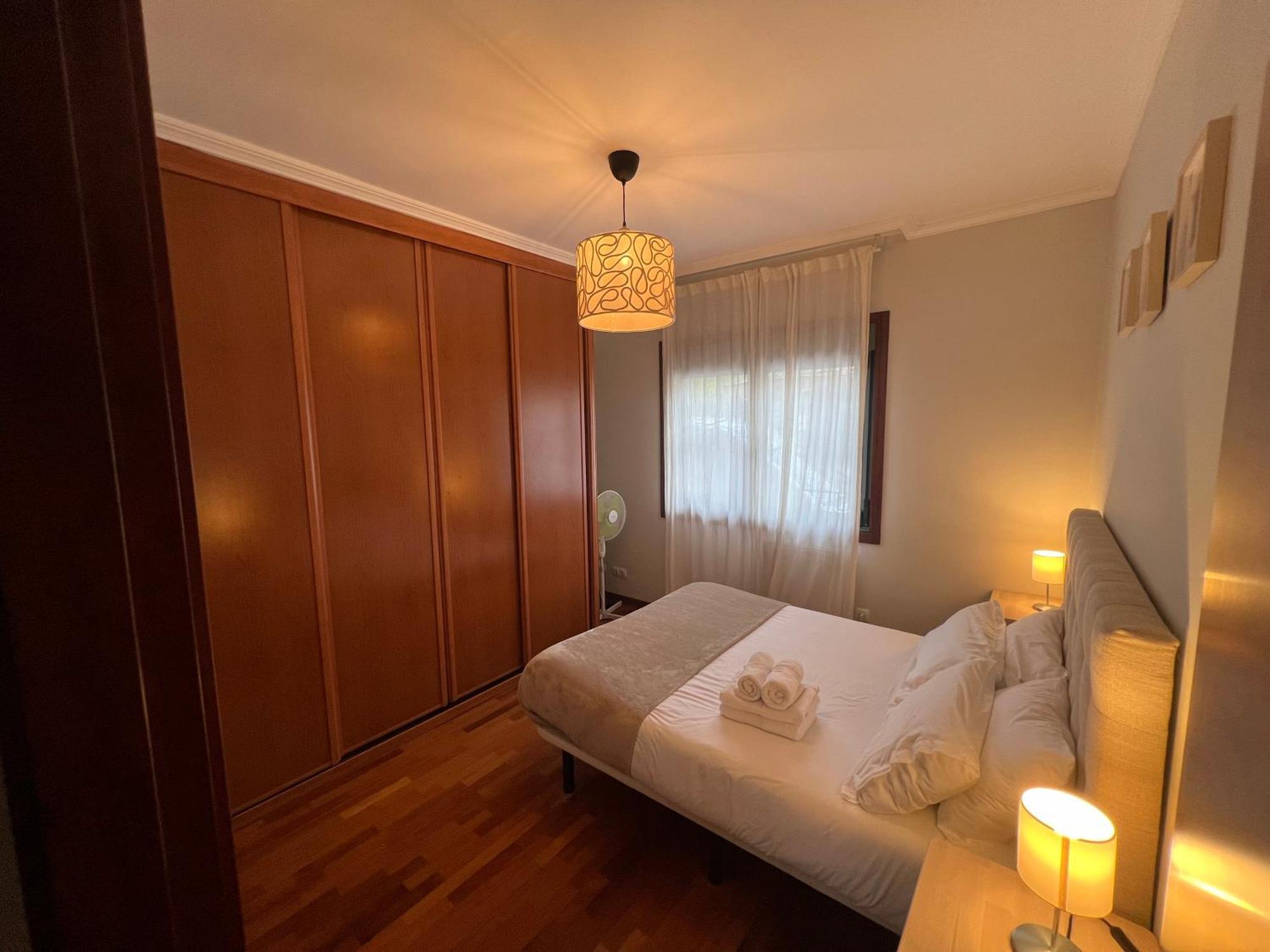 A Estrenar ,con Vistas Al Mar Y Aparcamiento Gratis En El Casco Viejo-centro-zona Portuaria Apartamento Vigo