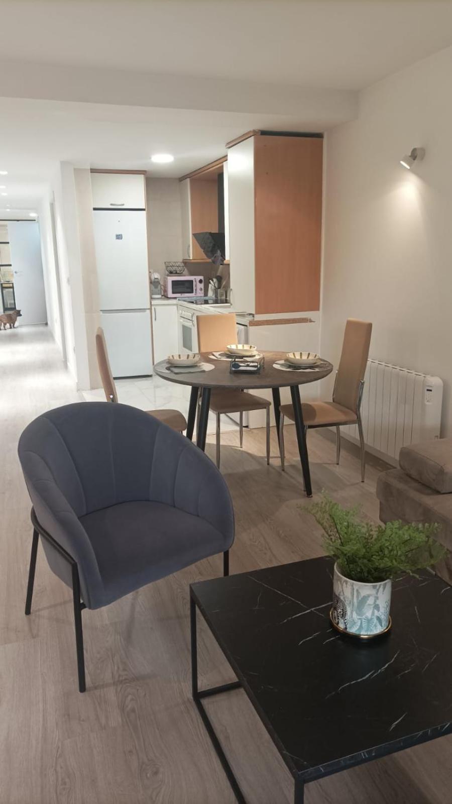 Moderno Con Garaje Privado En El Centro De * Vigo