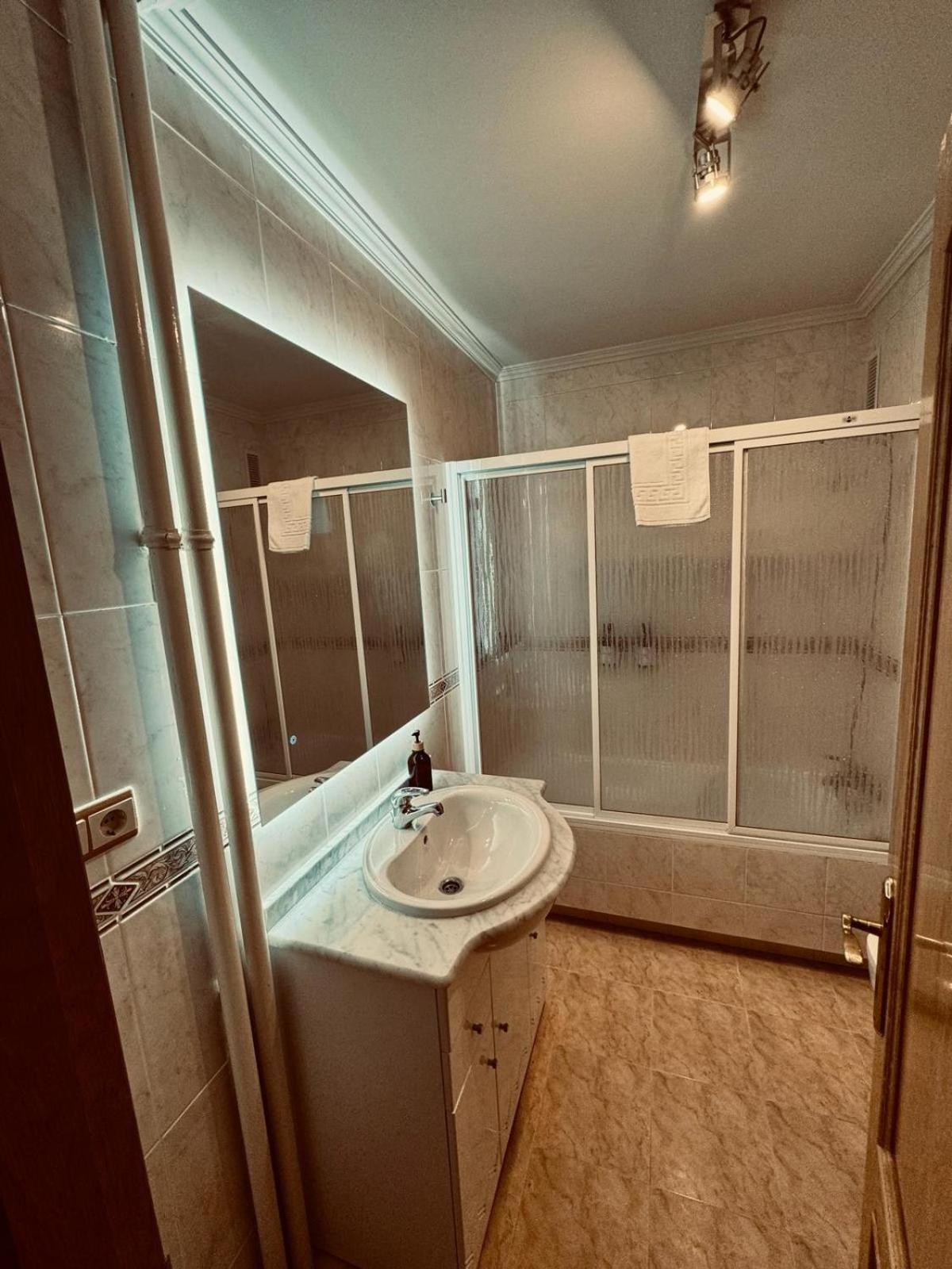 Apartamento Moderno Con Vistas A La Ria De