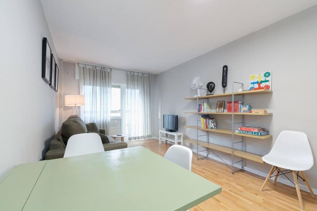 Apartamento Estilo Urbano En By Cabana