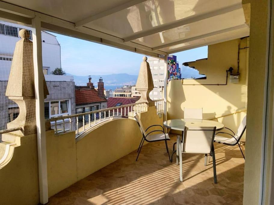 Apartamento Piso Centrico Con Terraza Amplia Y Garaje *