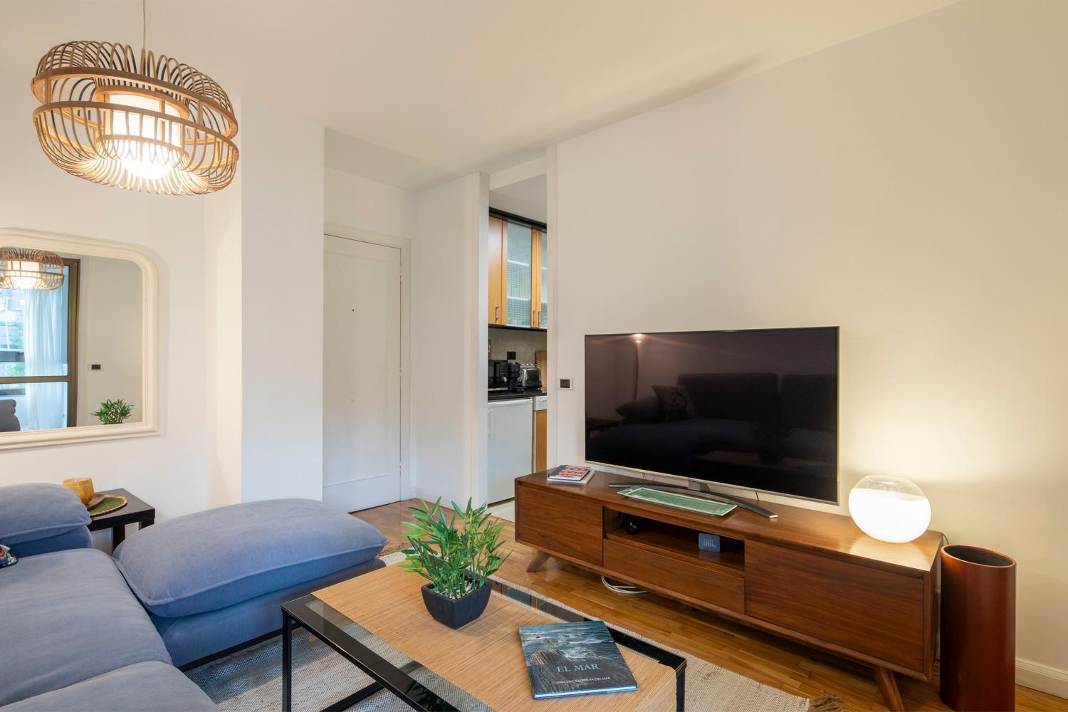Coqueto Apartamento, Con Piscina, Centrico Y Garaje Apartamento