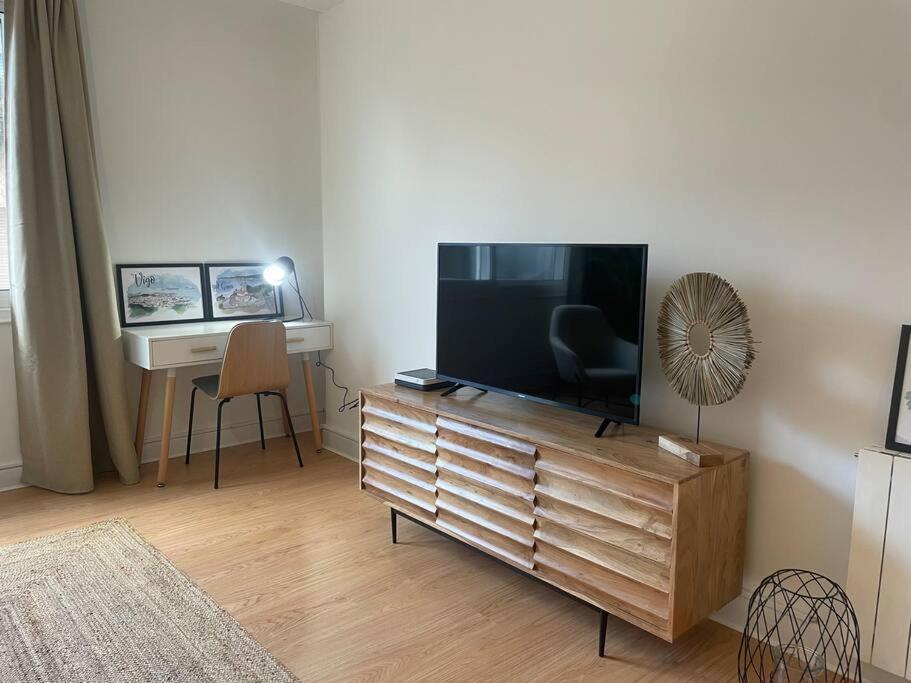 Luxe Centro De Ybh35 Apartamento *
