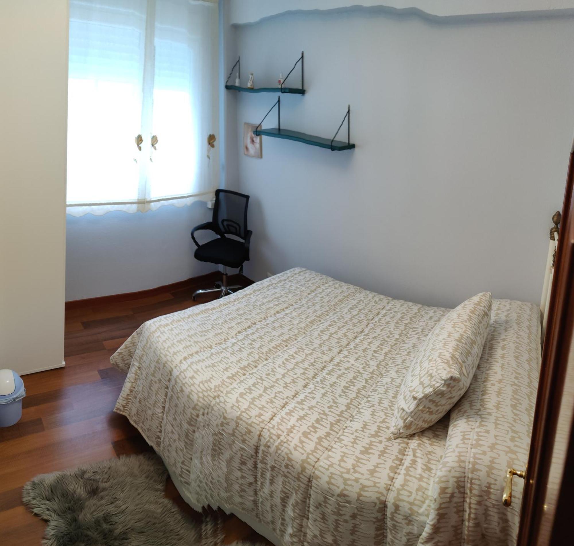 Turistico Menendez Pelayo -vigo Apartment