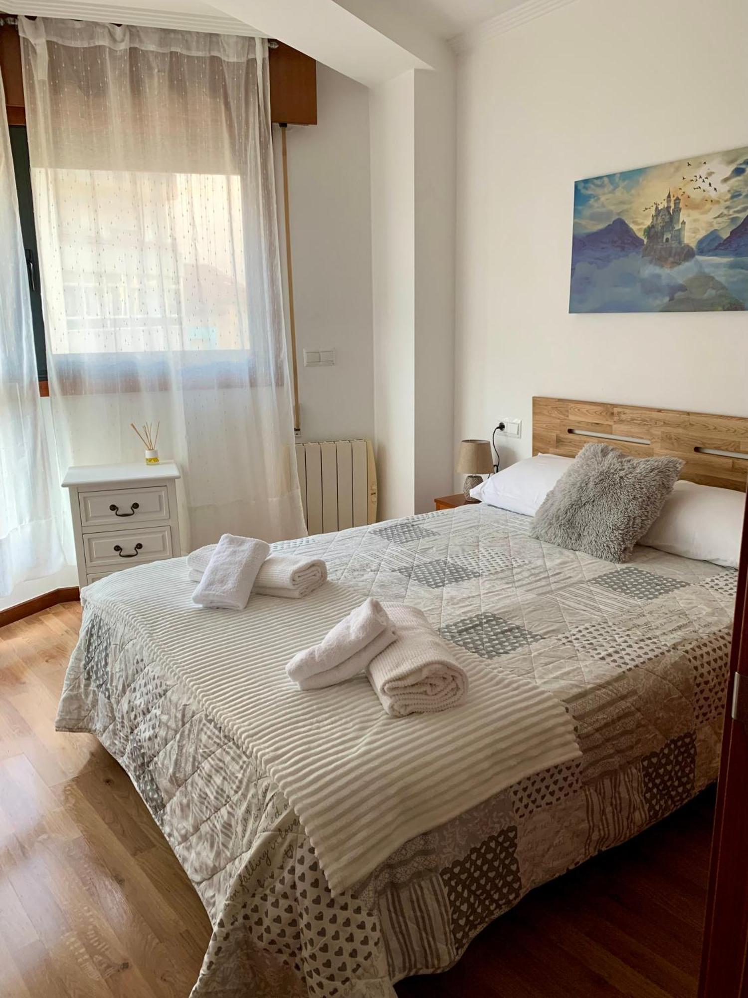 Plaza America Apartment