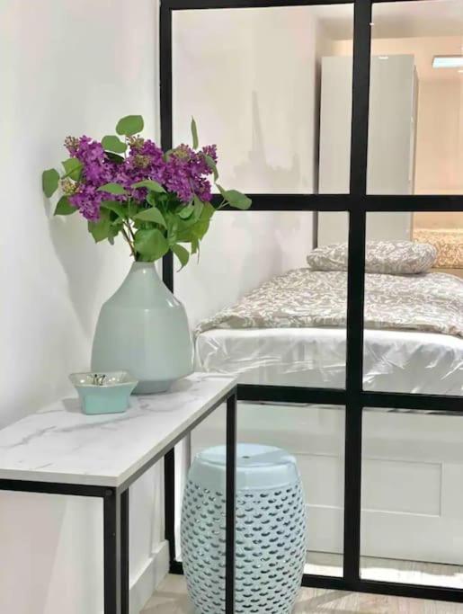 Apartamento Moderno Con Garaje Privado En El Centro De *