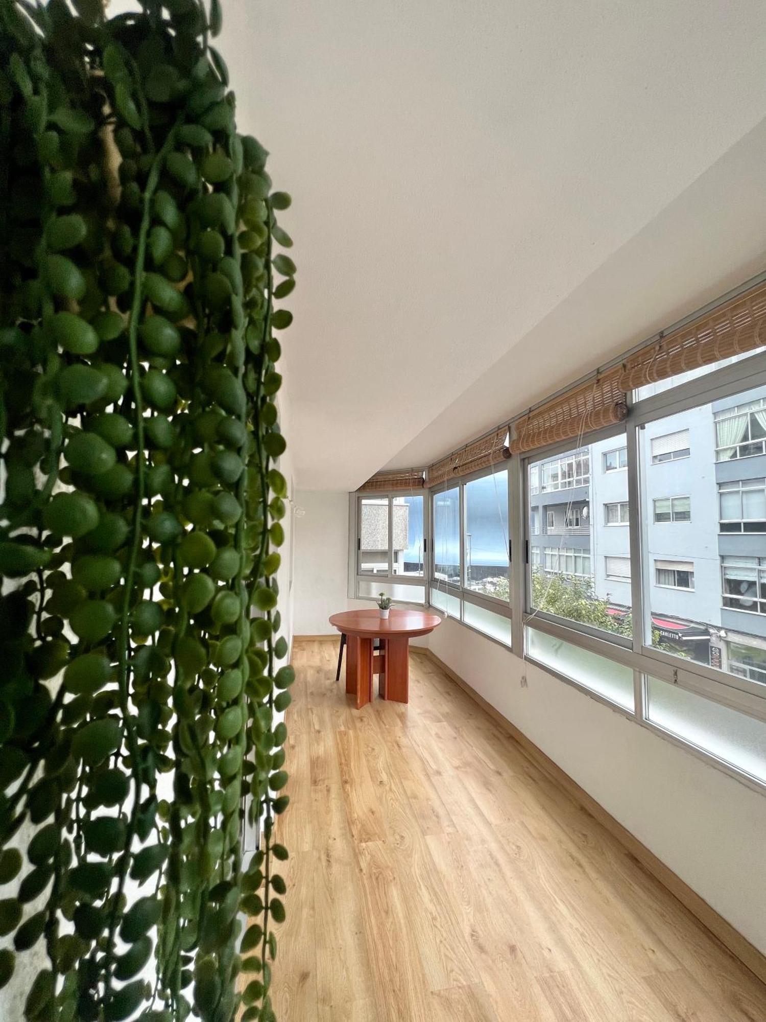 Habitación en casa particular Privada En Vigo, Cerca Del Parque Castrelos, A 5min De La Playa, Compartido Vigo
