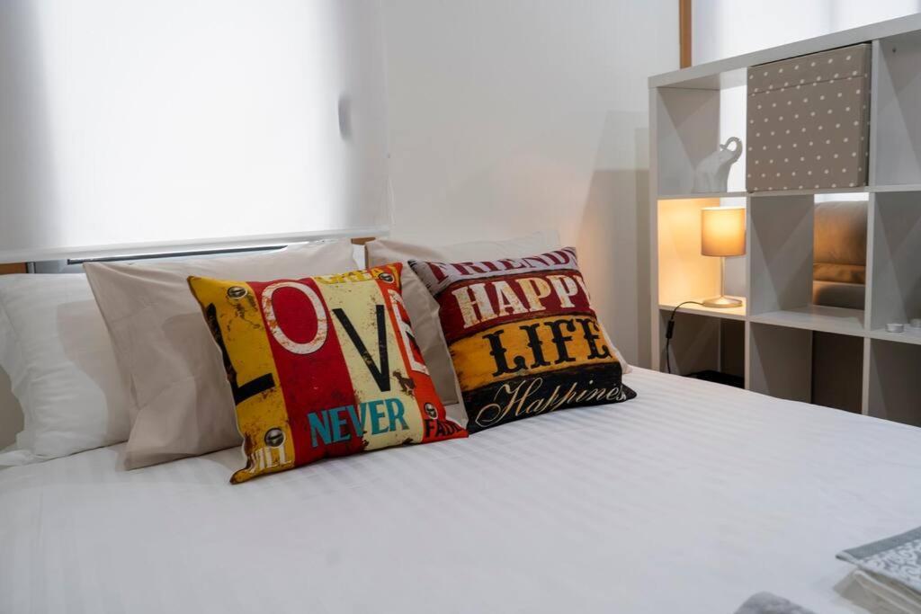 Precioso Estudio -centrico-garaje- Moderno-netflix Vigo