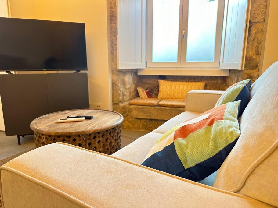 Luxury Downtown C. Del Tratado B *