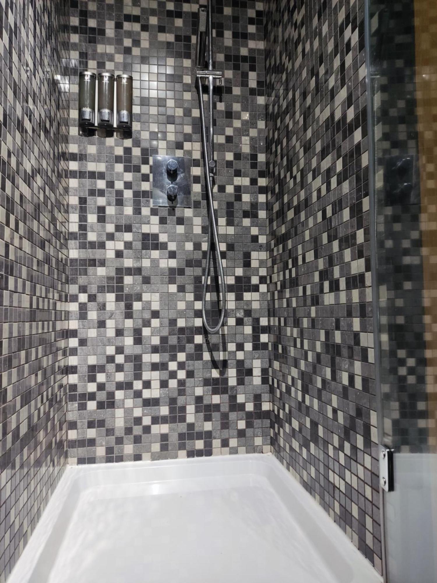 Pleno Centro, 5 Minutos Casco Vello, 400 Metros Estacion Ave Apartment *