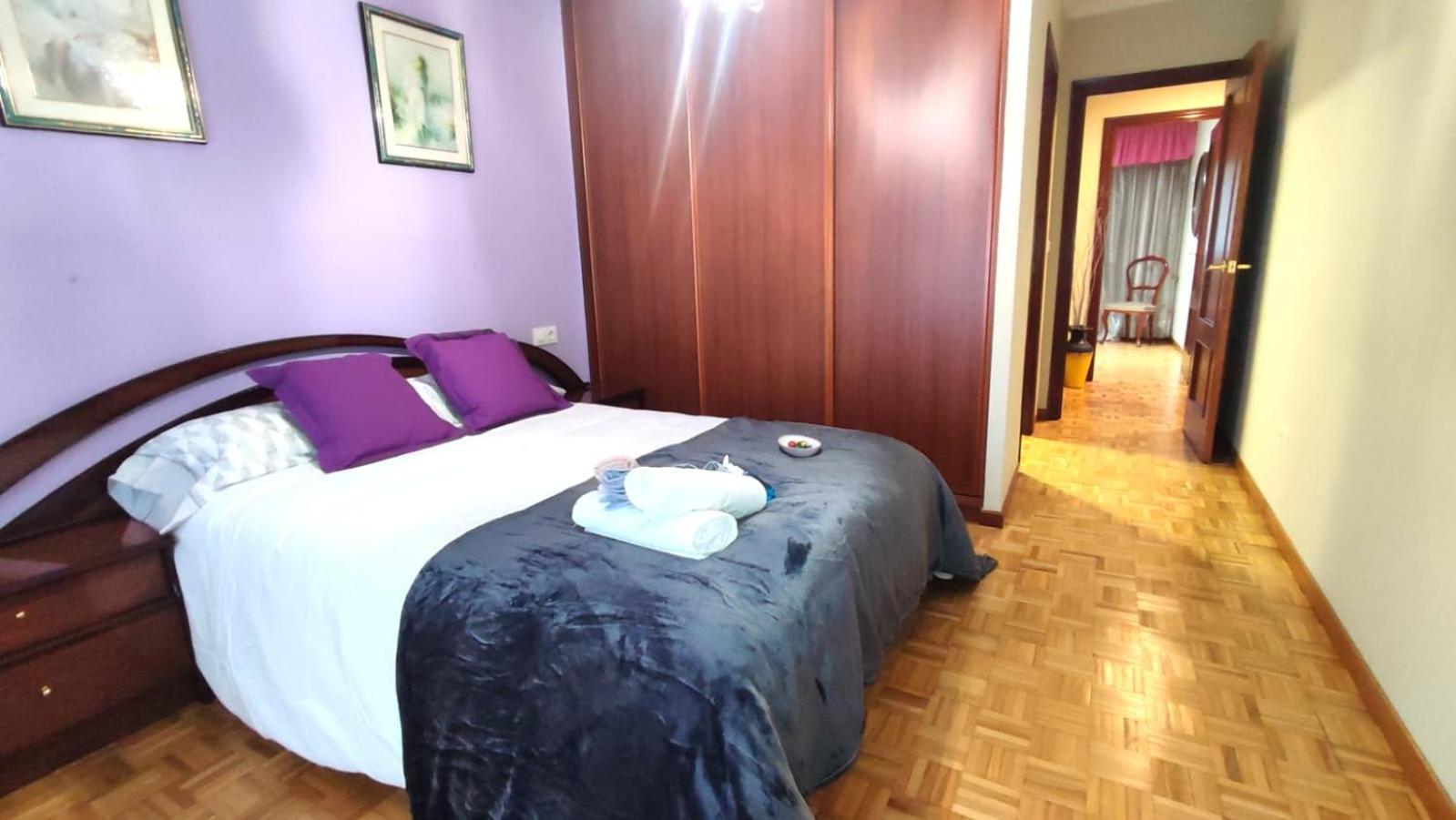 Piso Amplio En Con Parking Apartamento Vigo