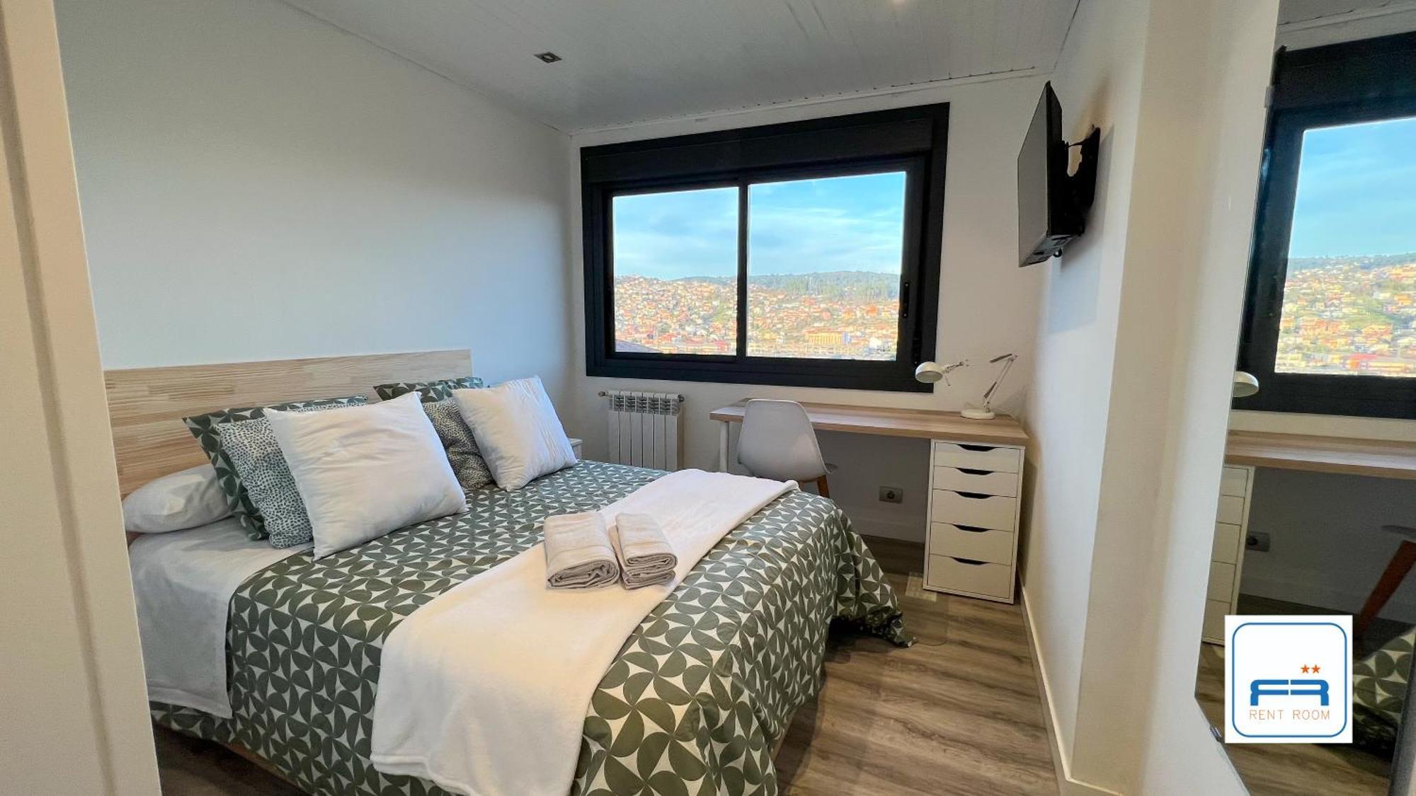 Amplia Casa De 9 Hab, Cabral. Holiday home *