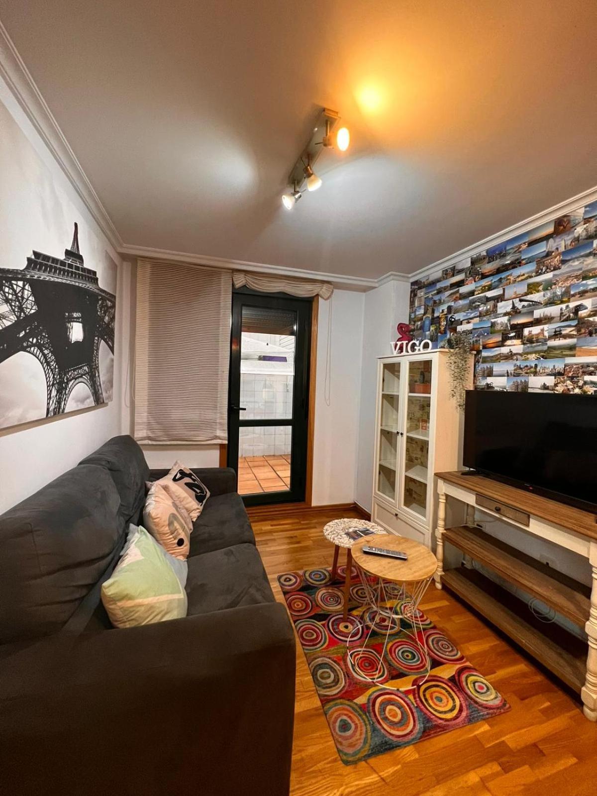 Pleno Centro, Alameda, 5 Minutos Casco Vello Y Estacion Ave Apartamento