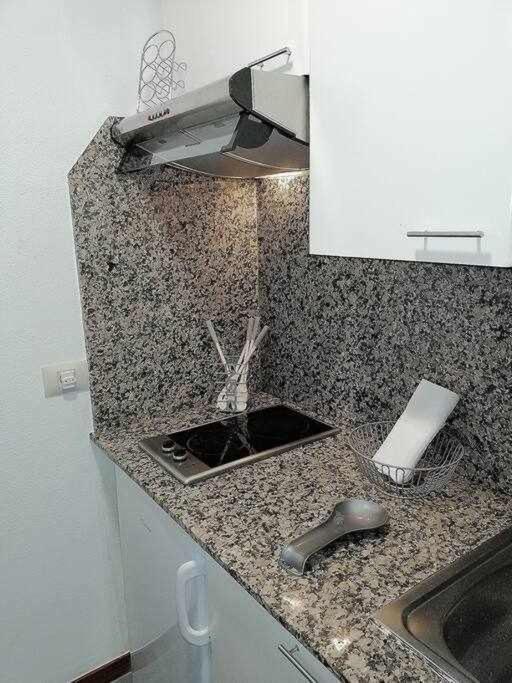 Acogedora En *