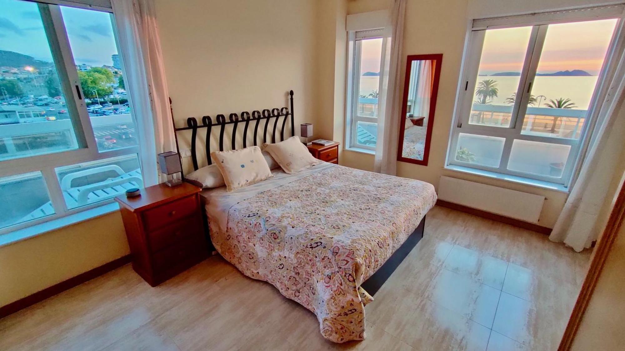 Samil Apartment, Primera Línea De Playa Con Wifi Y Garaje Apartamento Vigo