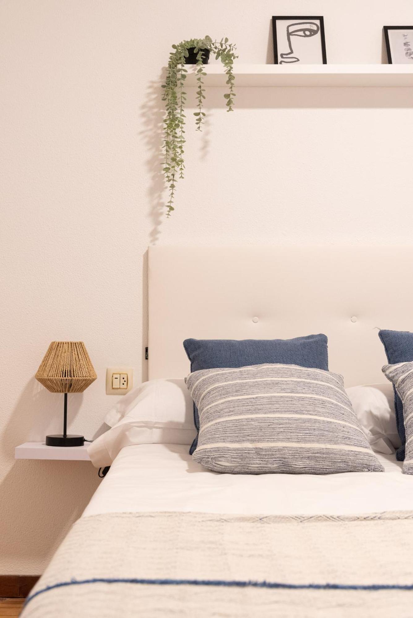 Apartamento Amplia Vivienda Con Garaje