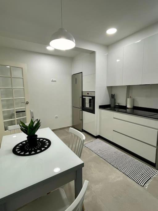 Apartamento White Con Garaje *