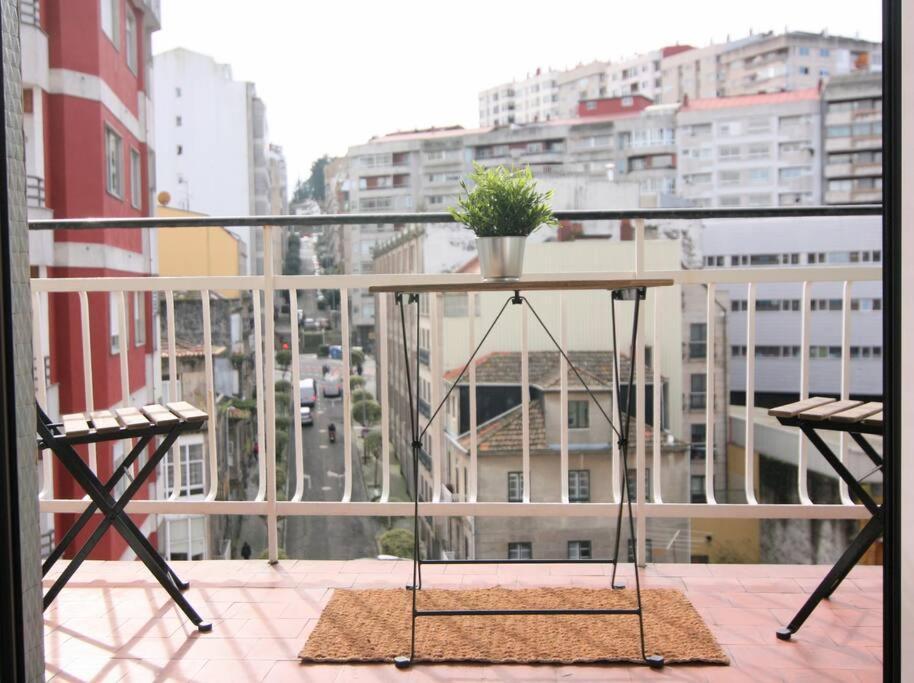 Apartamento Muy Luminoso En El Centro De Vigo
