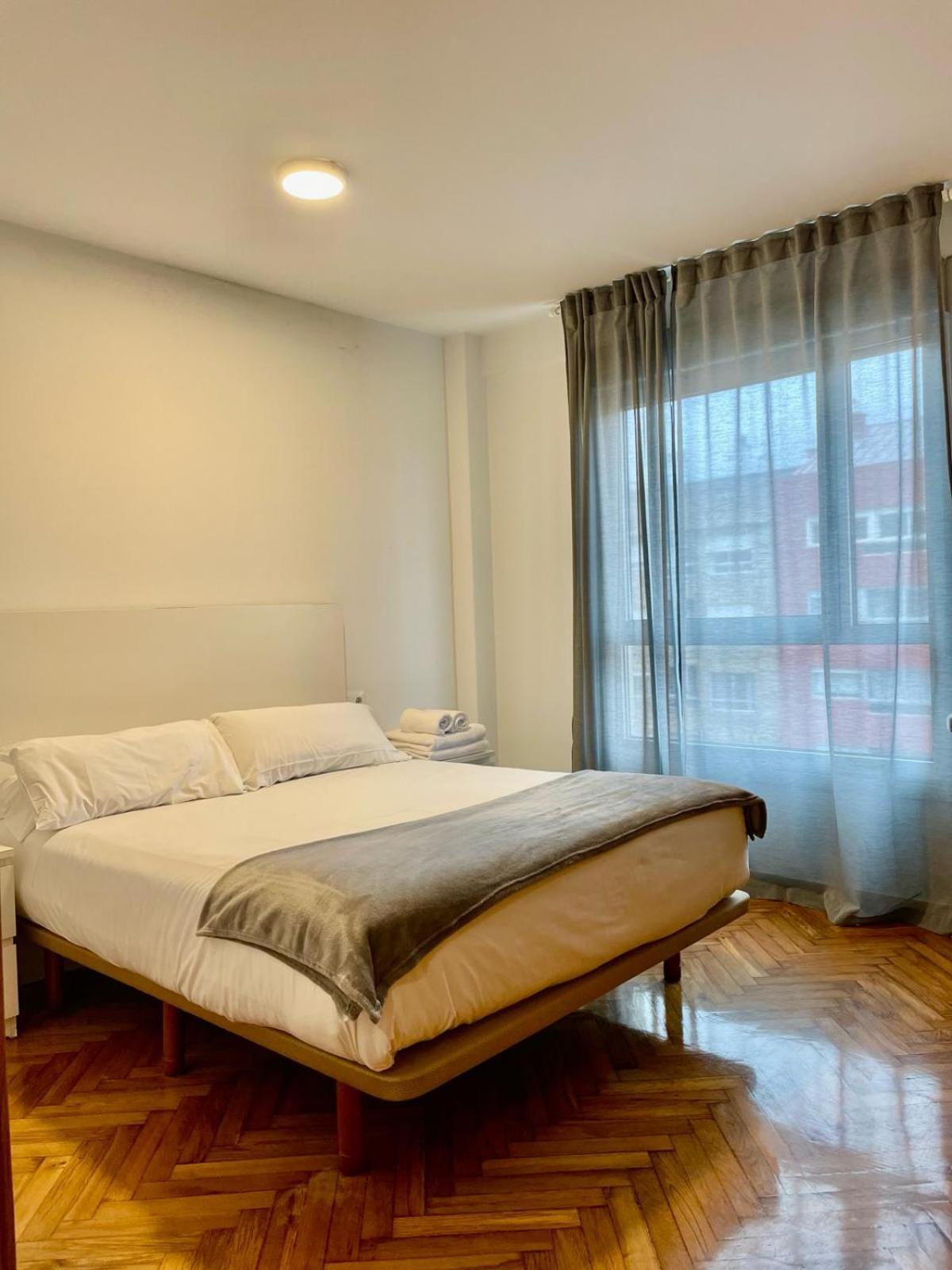 Cíes García Barbón 73 - Flats With Services Vigo