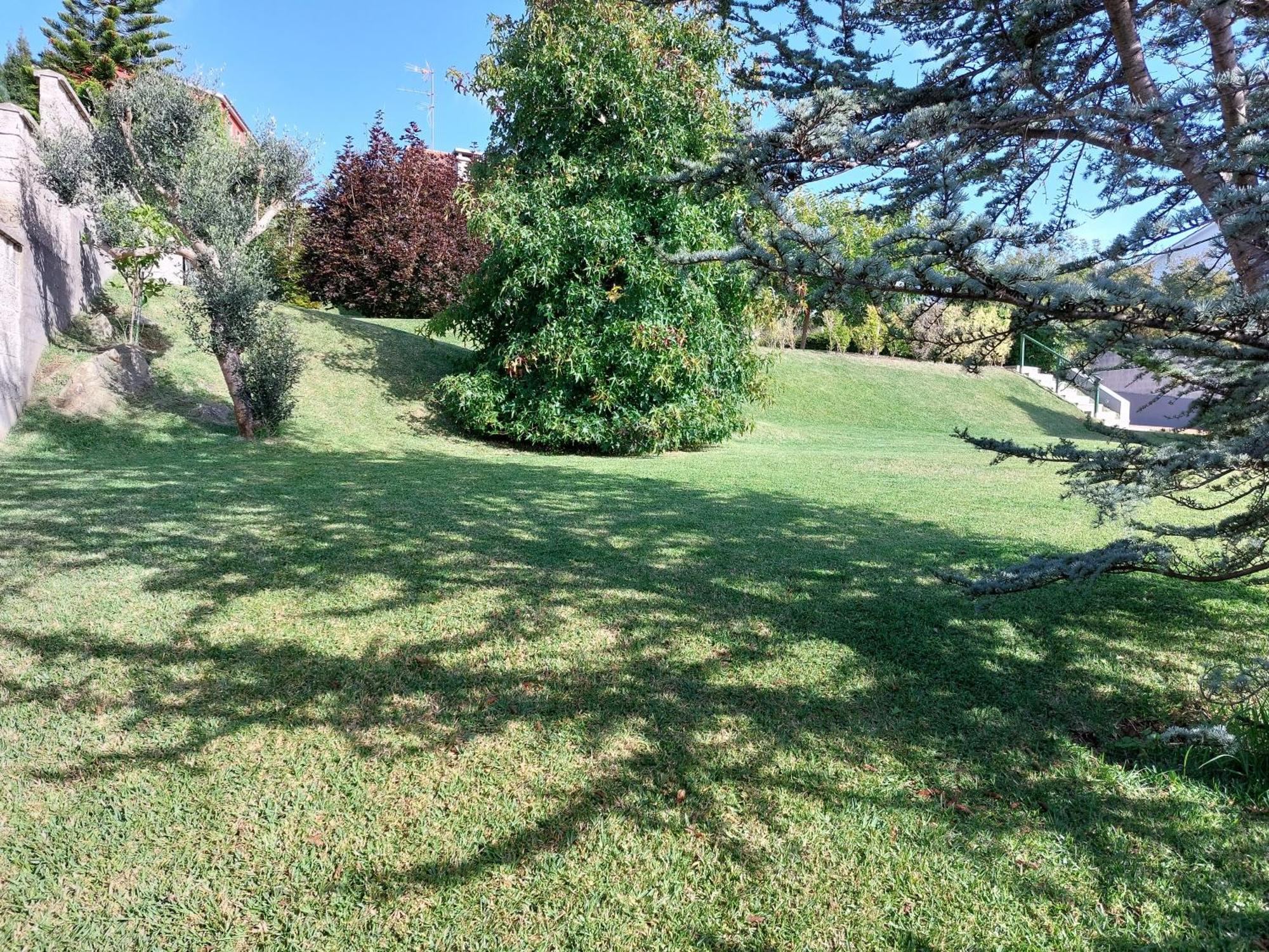 Charneca, Jardin Y Mar Сasa de vacaciones