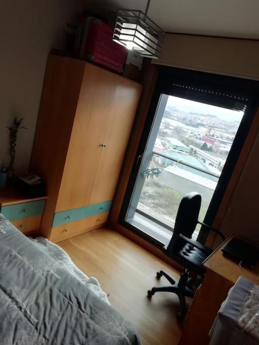 Apartamento En Piso Compartido Cerca De Playa De Samil Vigo