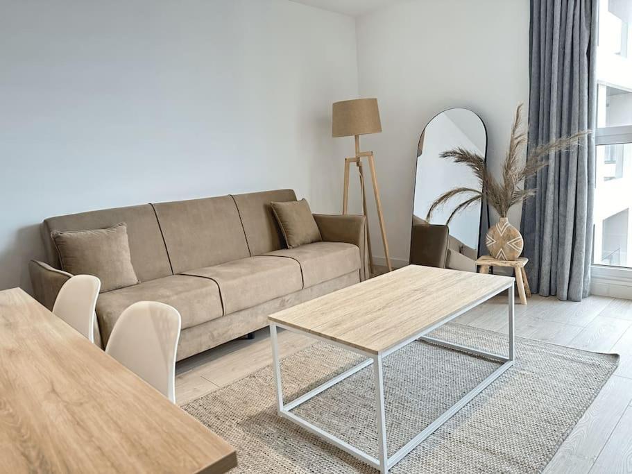 Apartamento New Port, Free Parking Ybh 5a *