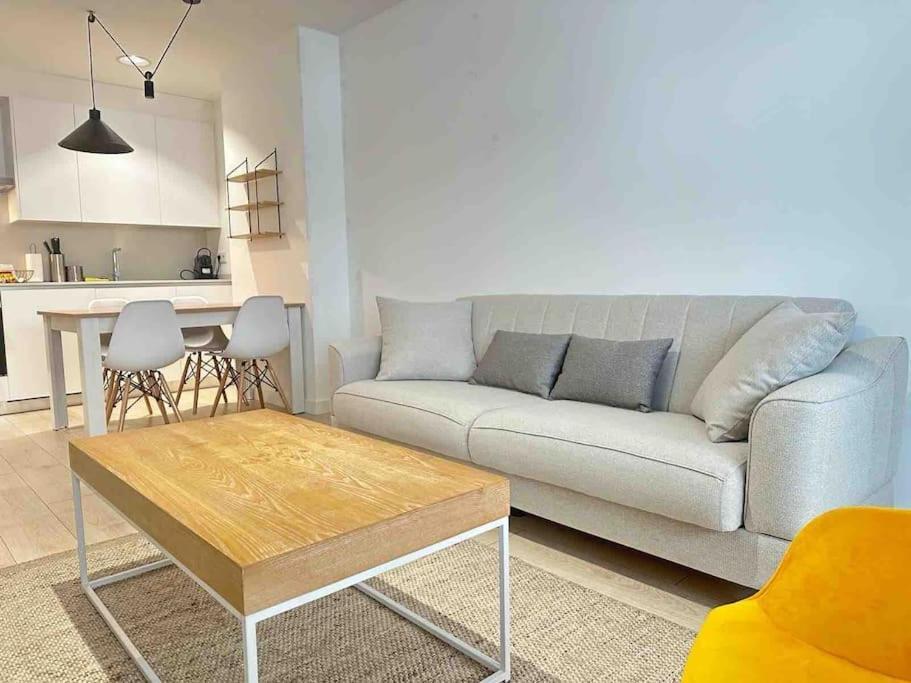 New Port, Free Parking Ybh1s Apartamento *