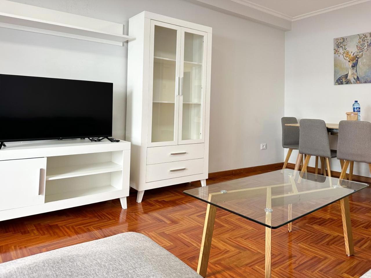 Piso En El Centro De 2 Brasil * Vigo