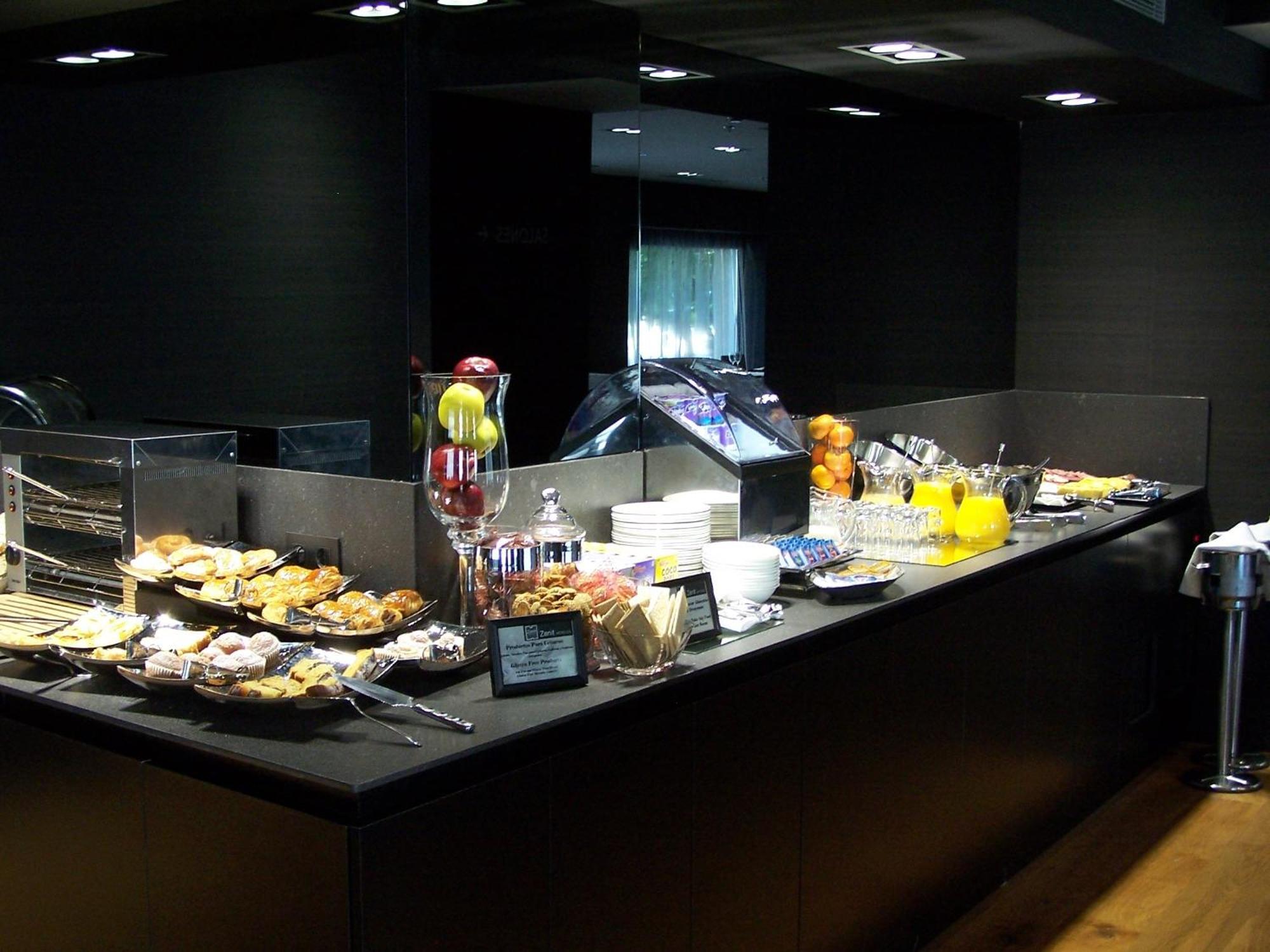 Hotel Zenit