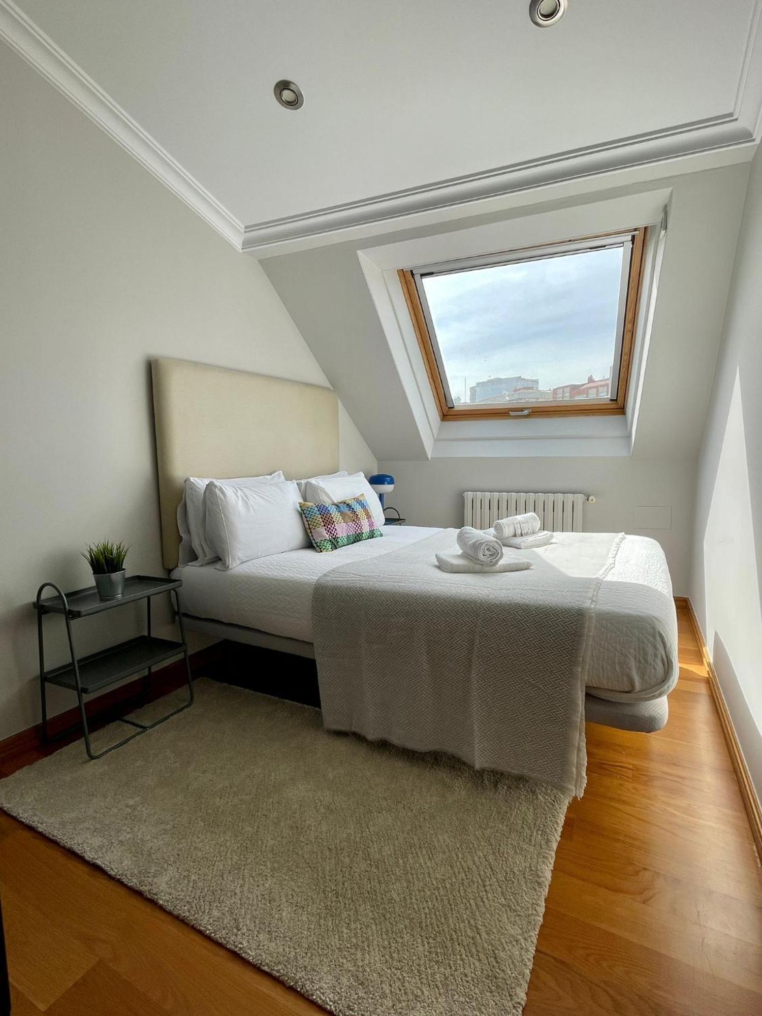 Carrerahouses Deluxe C/garaje Apartment