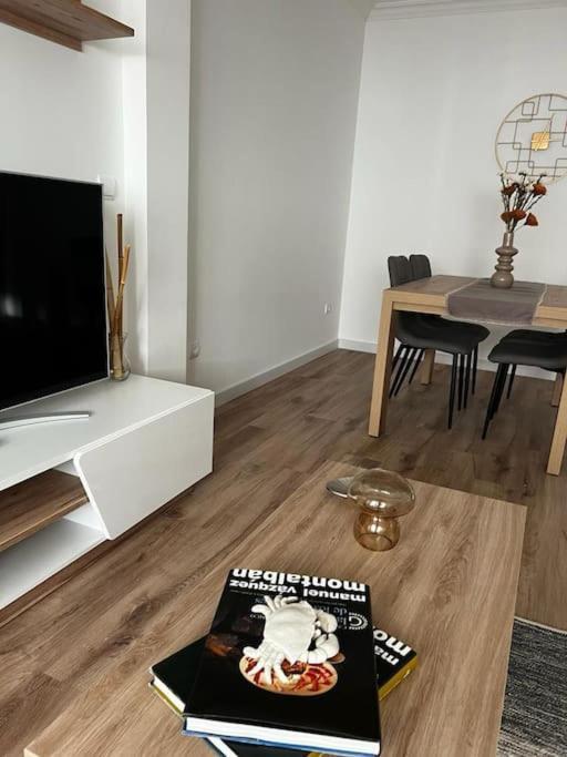 Apartamento Gris Con Garaje Vigo