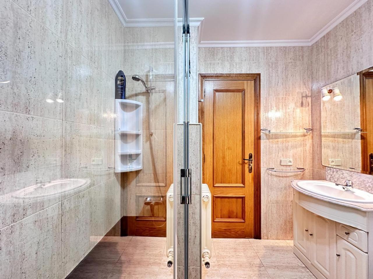 Samil Primera Linea De Playa 1j Apartamento *