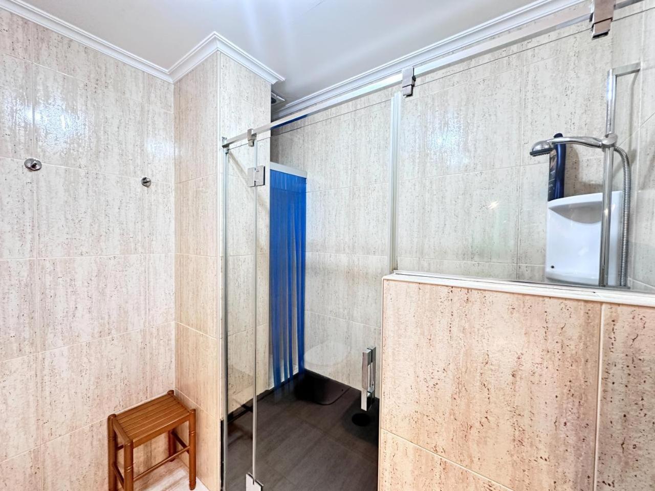 Apartamento Samil Primera Linea De Playa 1j *