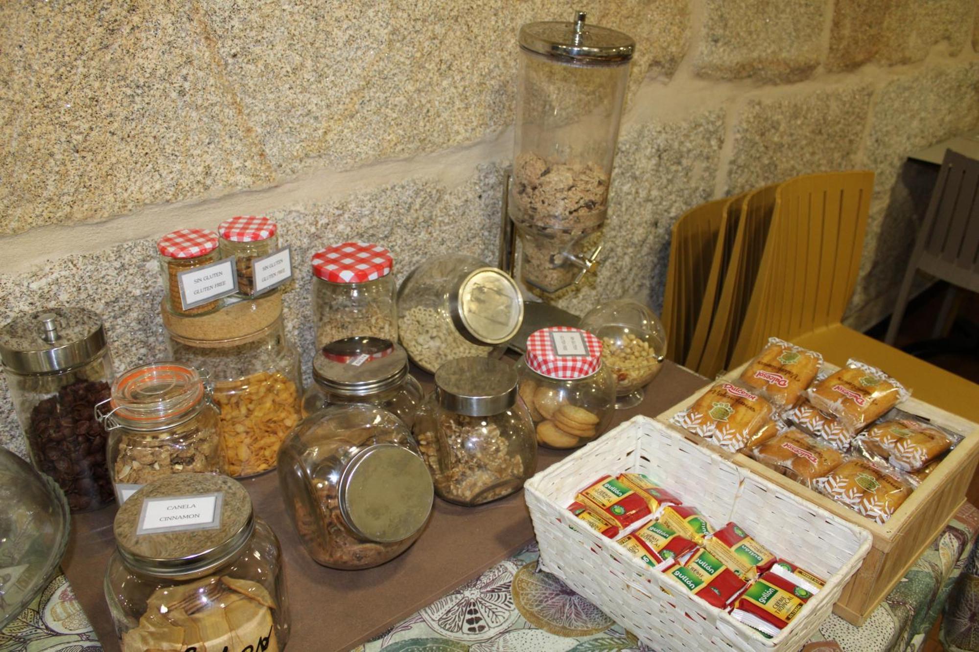 Hotel Junquera 3*