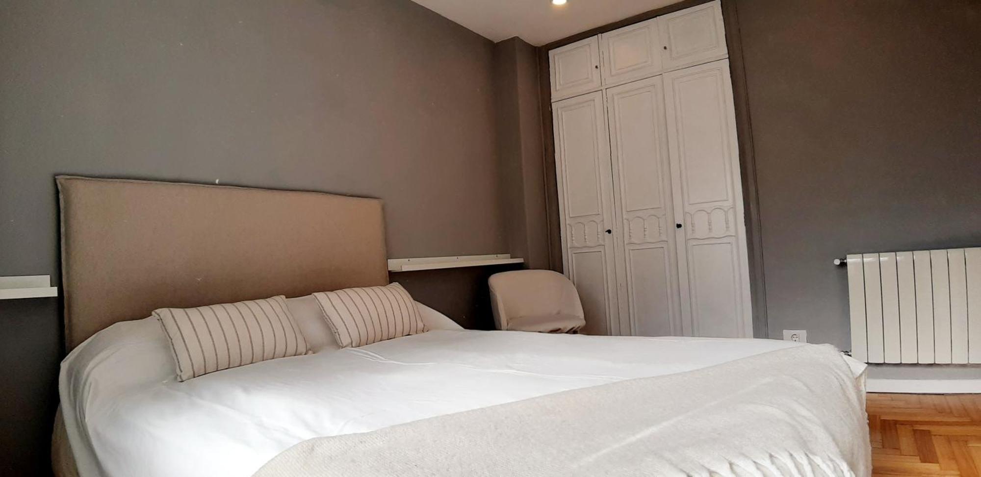 Apartamento Vistas A La Ria Y Garaje En El Castro, Centro