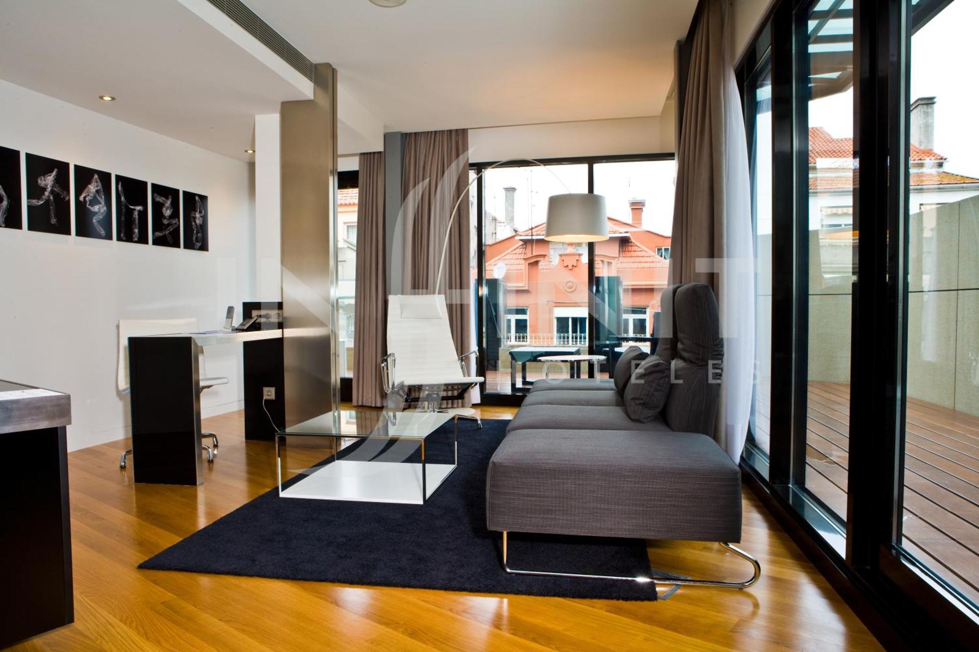 Inffinit Hotel 3*