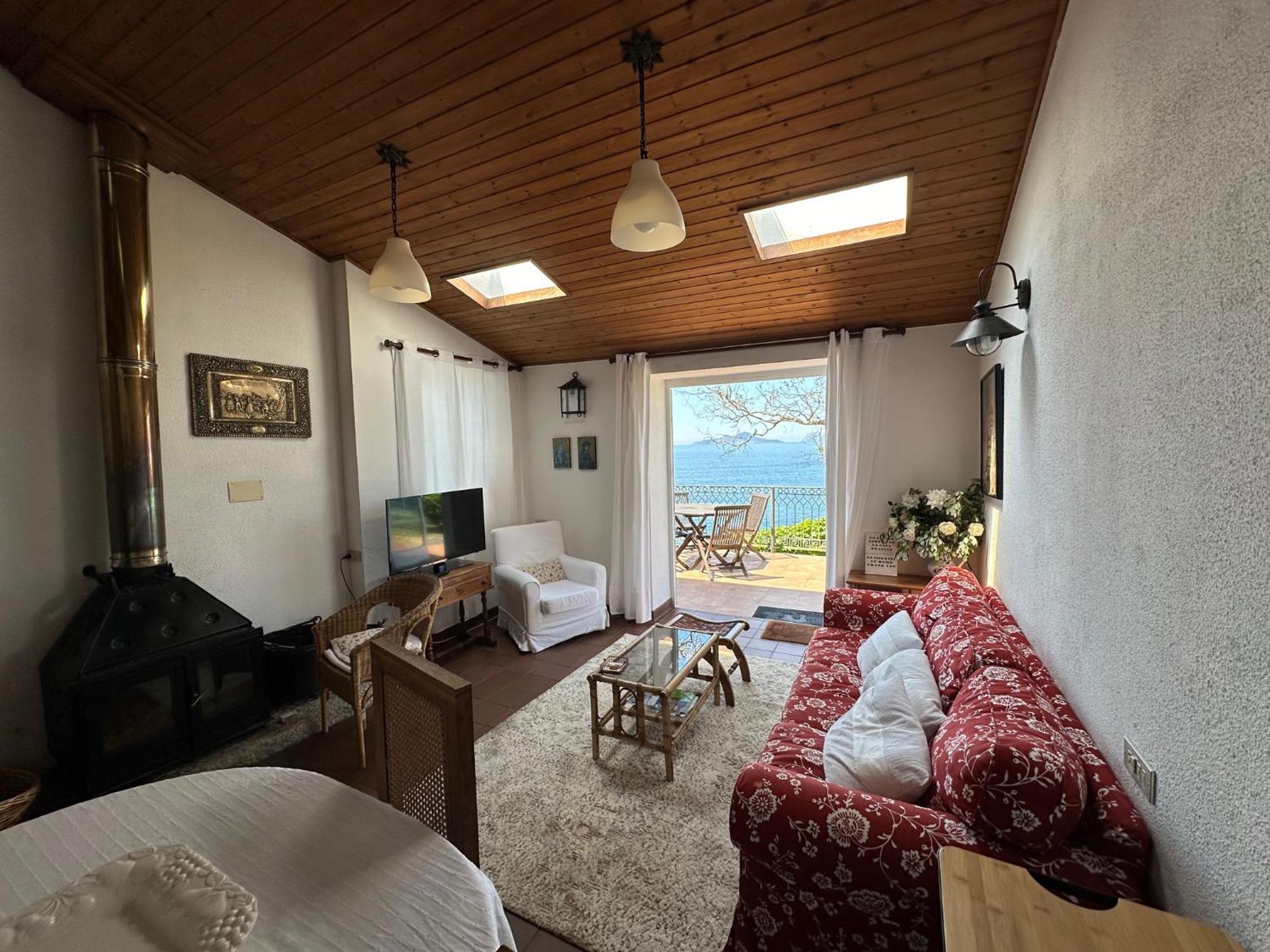 Casas 1ª Línea Ría De Сasa de vacaciones