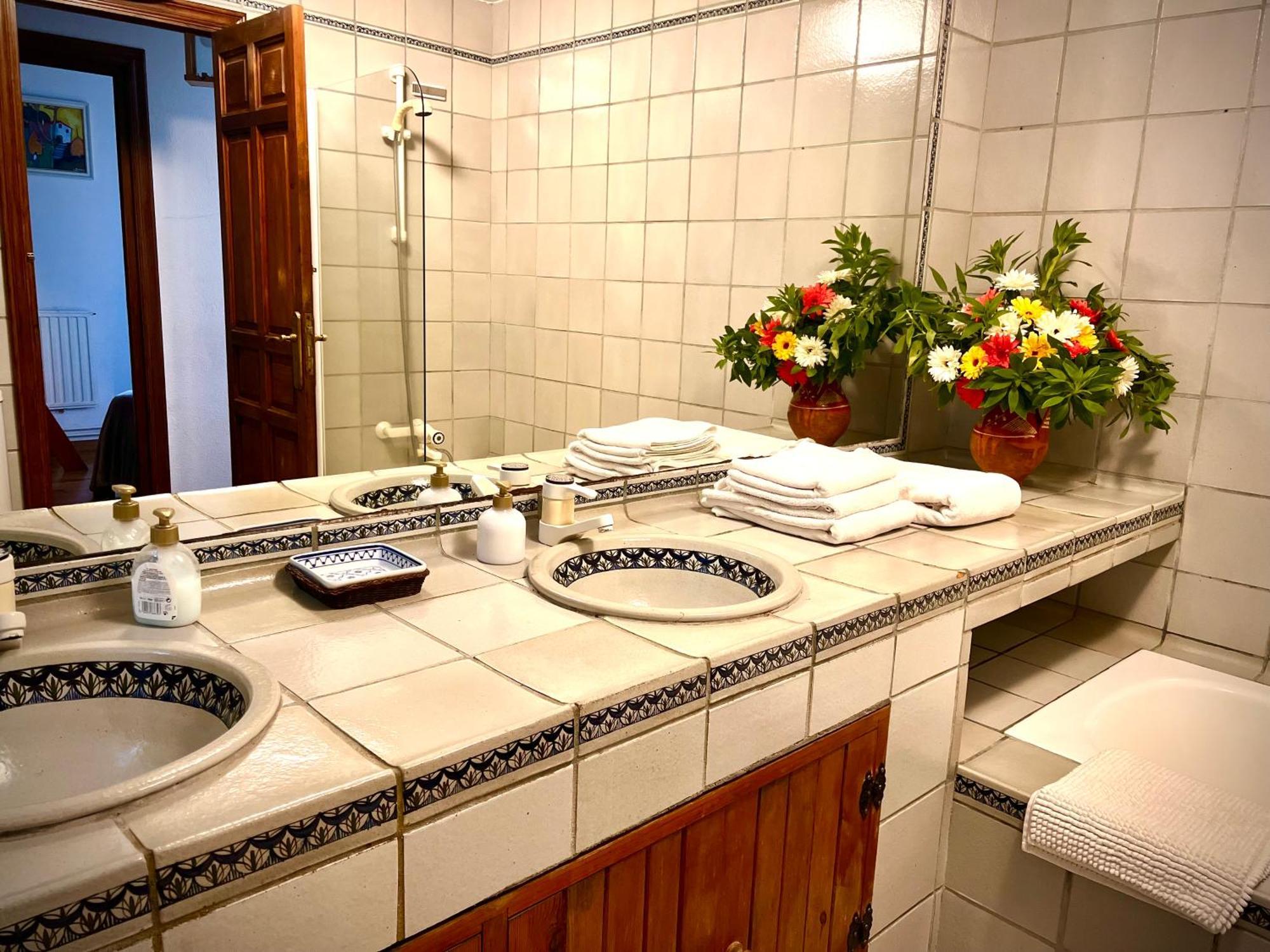 Casas 1ª Línea Ría De Сasa de vacaciones Vigo