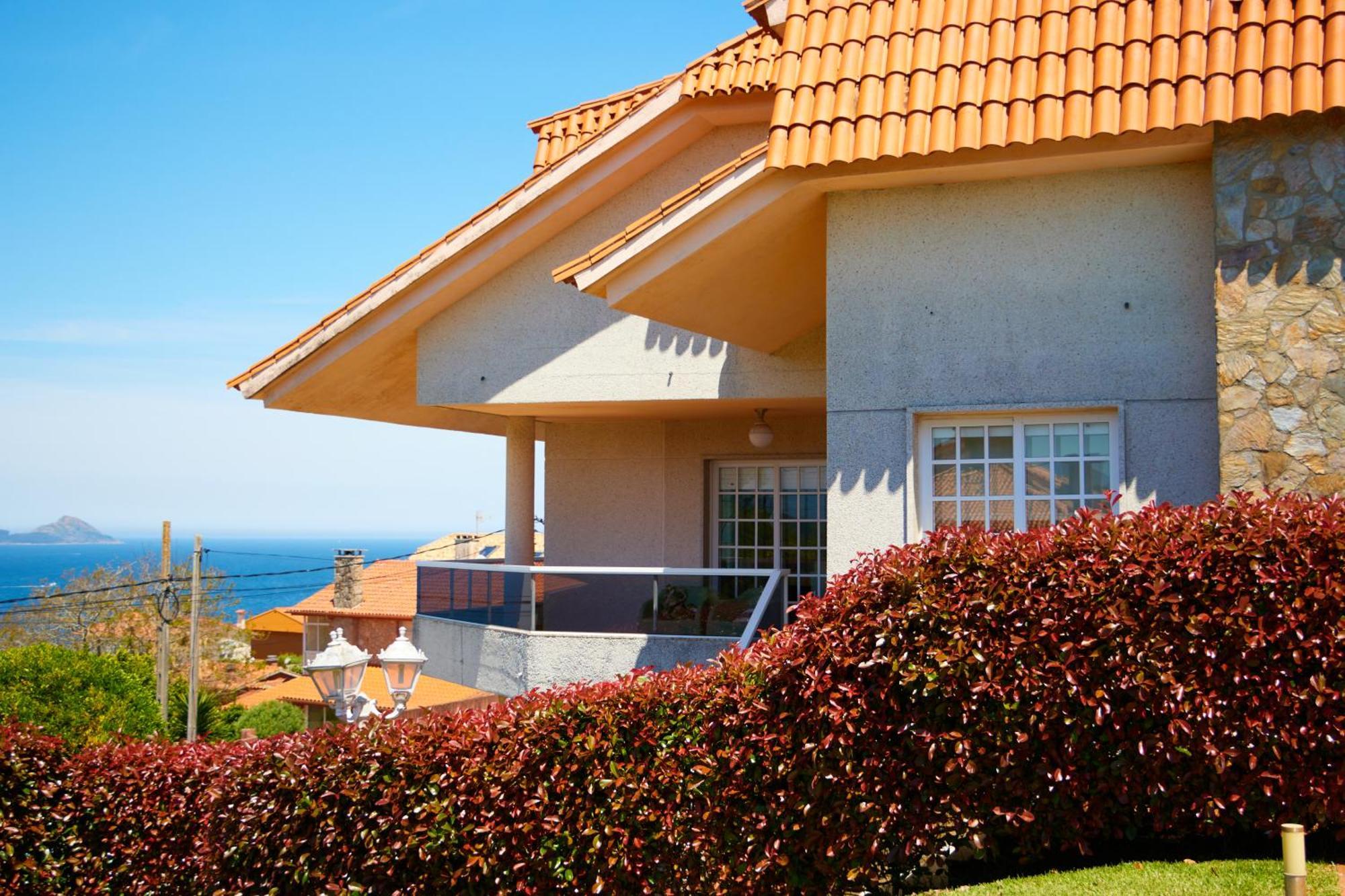 Casa Con Piscina, Vistas Y Cerca De Playas * Vigo